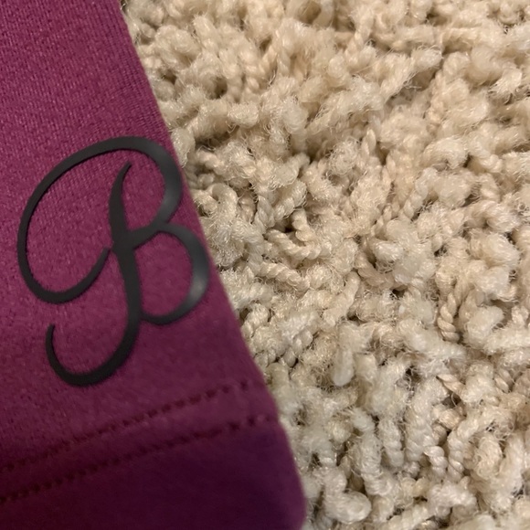 Bombshell Divine Leggings - Picture 12 of 12